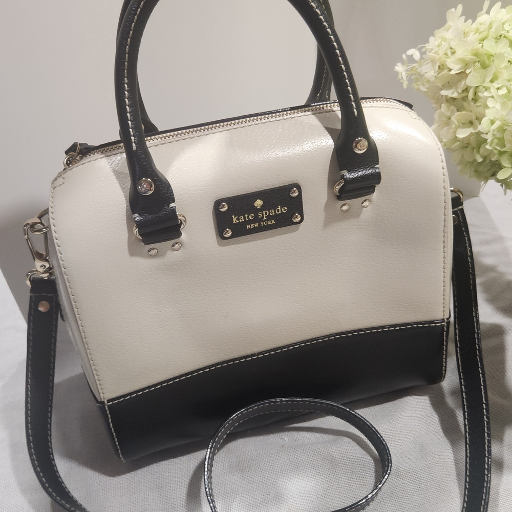Kate Spade Wesseley Alessa Women's Bag - Picture 2 of 8